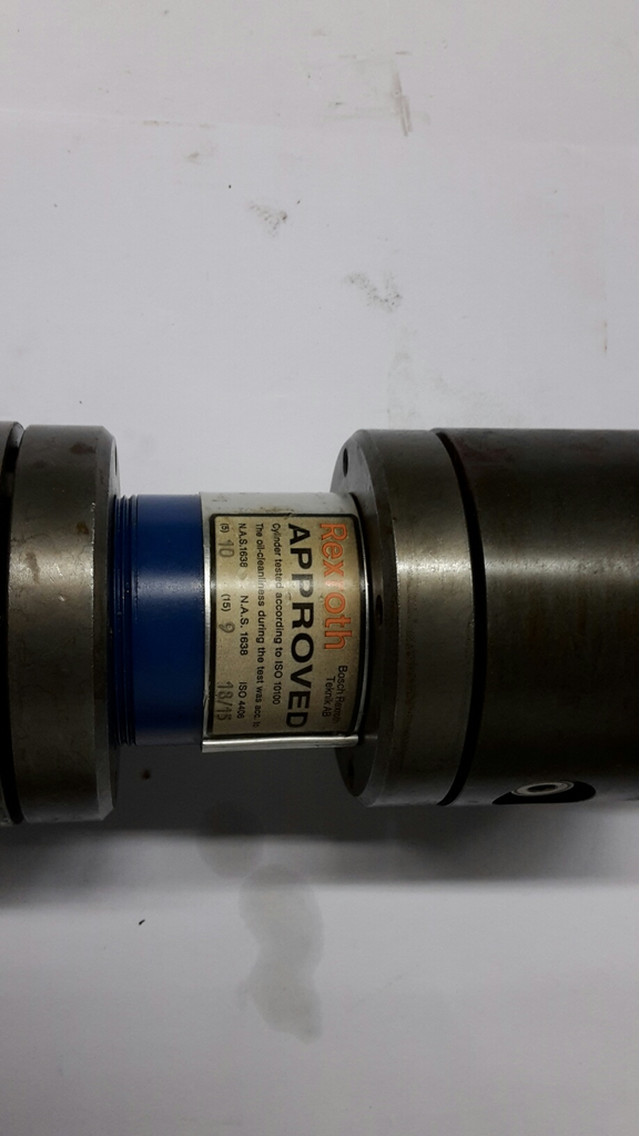 D22-40-21/235 M16x1,5 Cilinder Rexroth