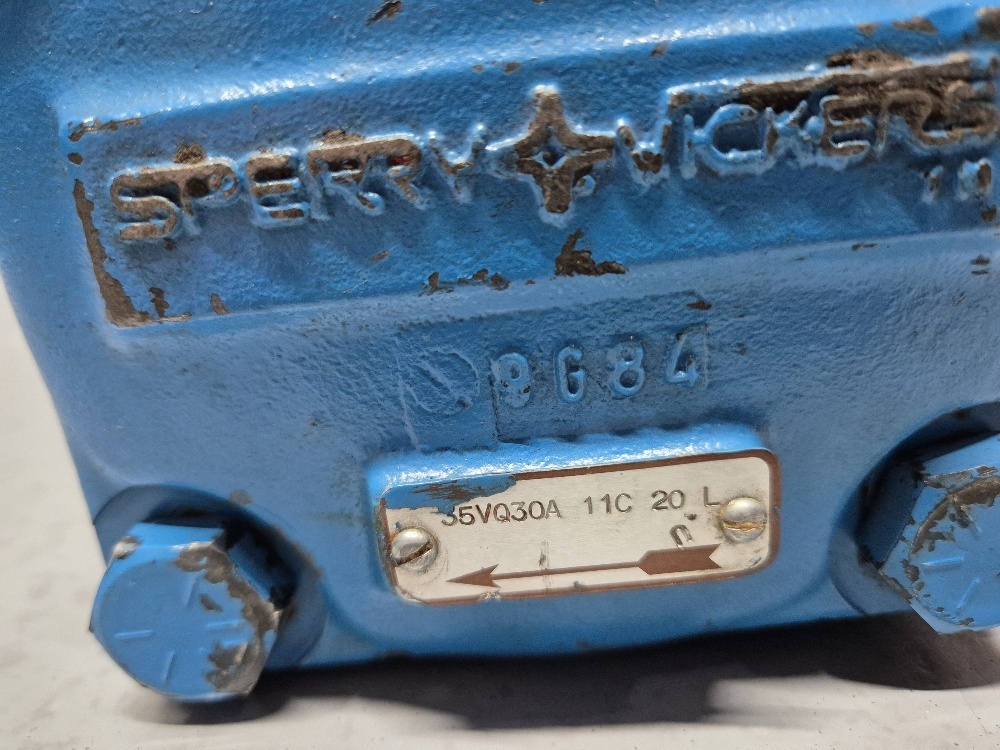 35V** A11C20L-C890LMM Vickers (pomp zonder cartridge)