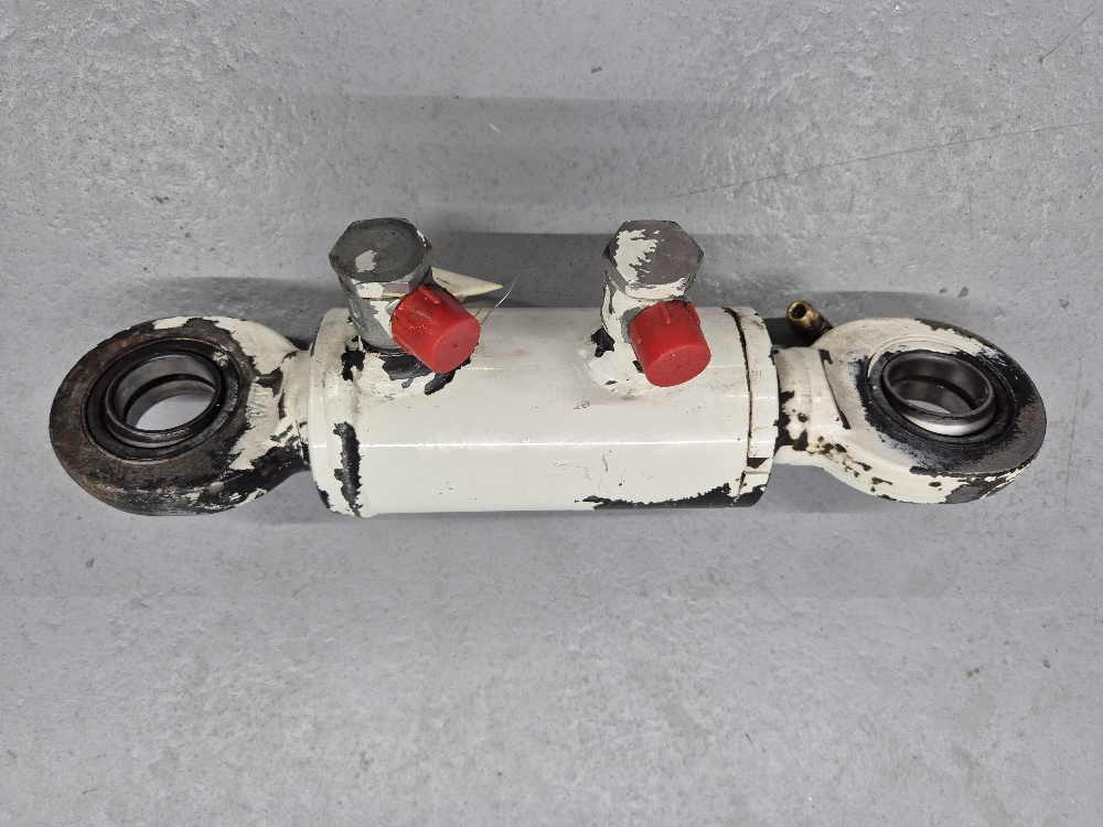D40-70-55/300 GK/GK35 Cilinder Used