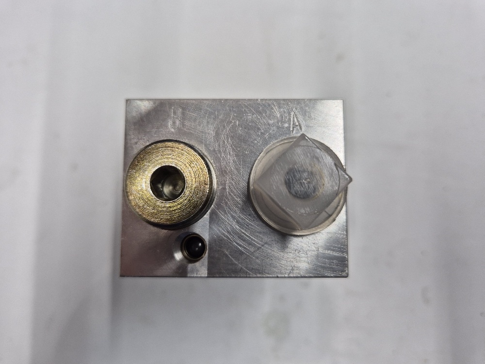 NG4(serie3) Manifold Argo-Hytos