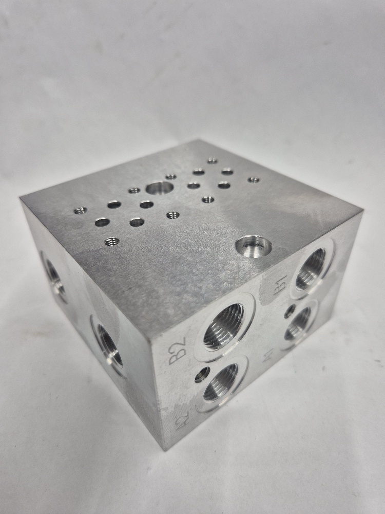 PD04A2-AL NG4(serie3) 2-voudig Manifold Aluminium Argo-Hytos