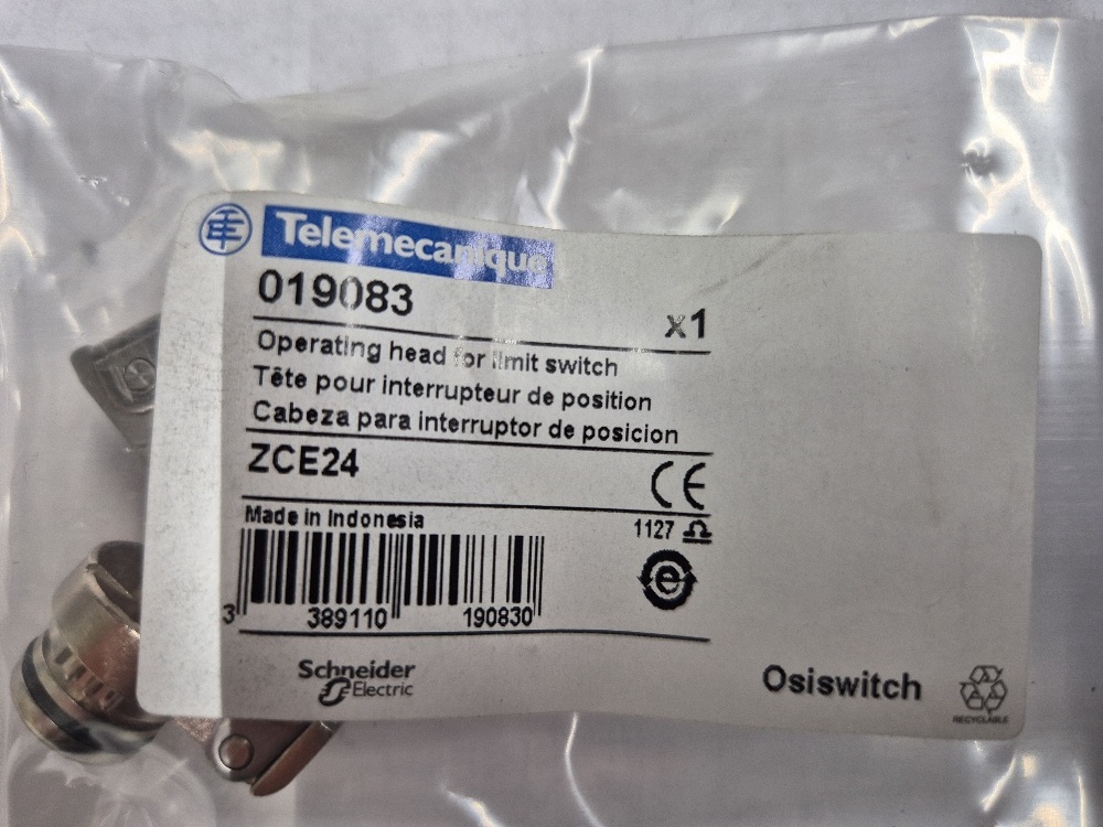 ZCE24 standschak.kop hefboom met metalen rol Telemecanique