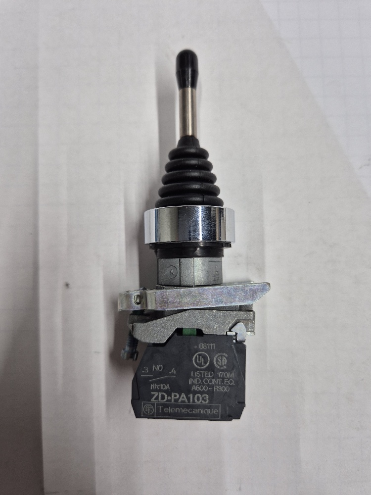 XD4 PA22 Joystick Telemecanique