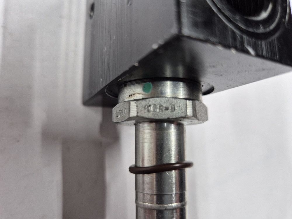 SVP10-NCR-00-00-B-DG4B cartridge valve Comatrol C10-2