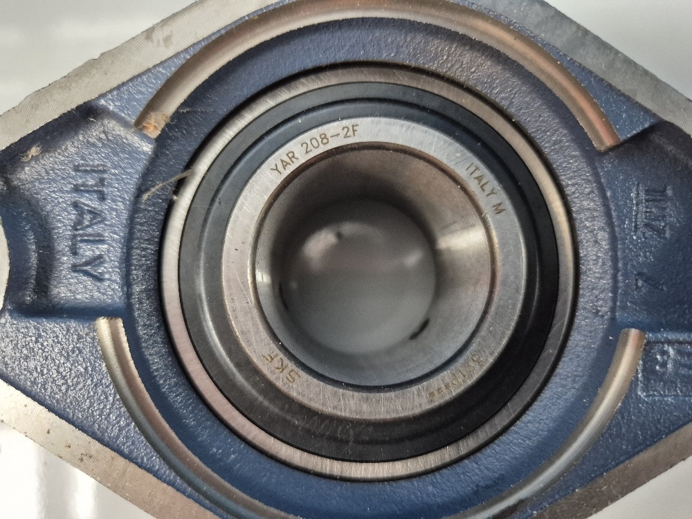 FYTB 40 TF Kogellagerunit met ovale flens SKF