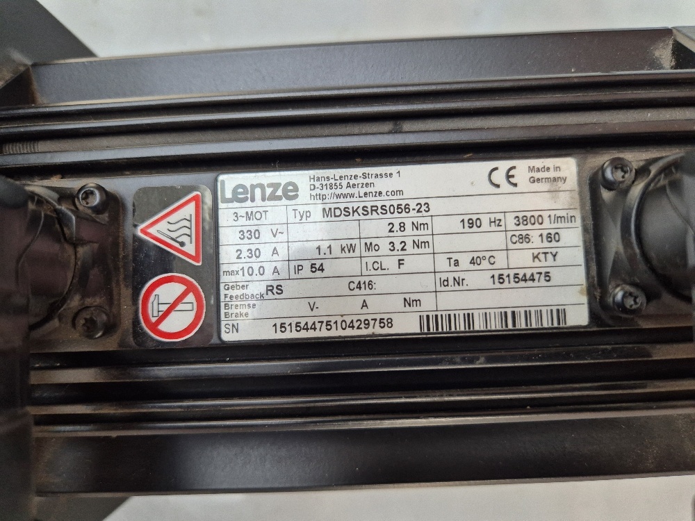 MDSKSRS056-23 + GKS04-3S HAR 056C23 Synchronous Motor + tandwielkast Lenze