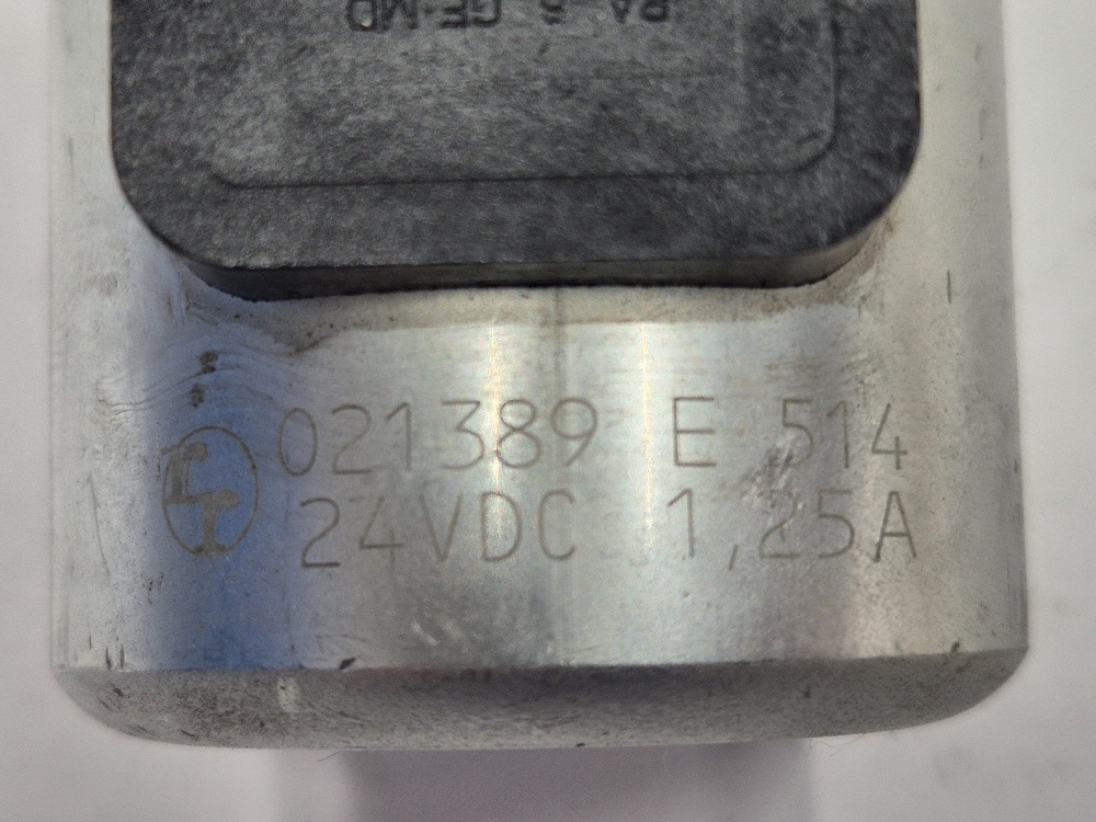 1.837.001.227 Spoel 24Vdc Rexroth Used