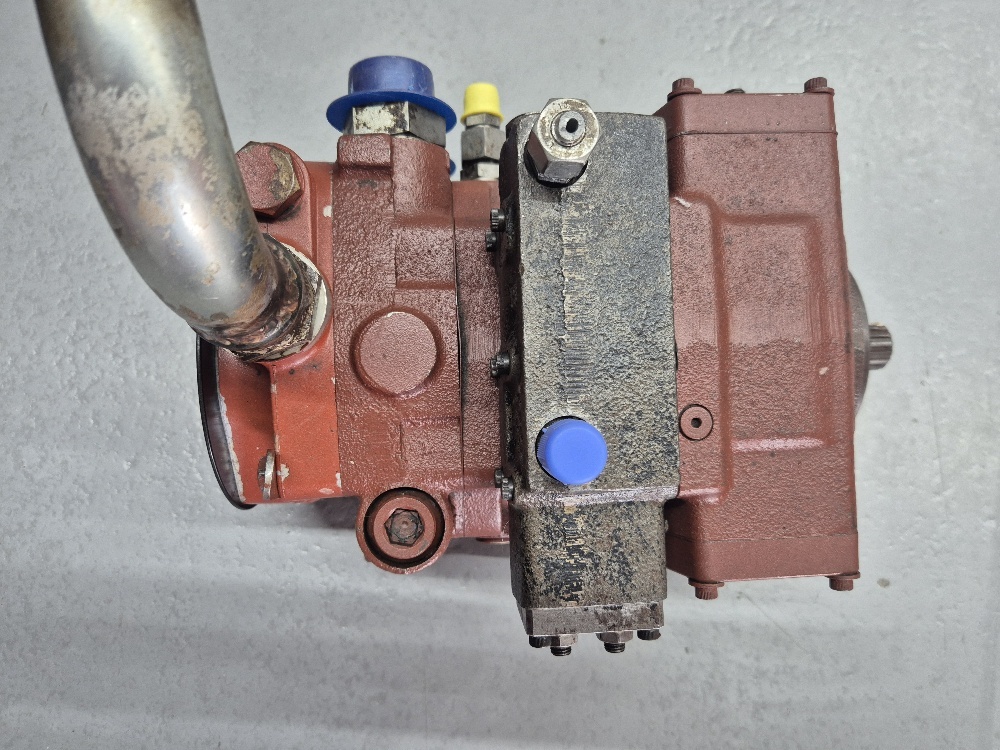 72400-029-03 plunjerpomp Eaton Used