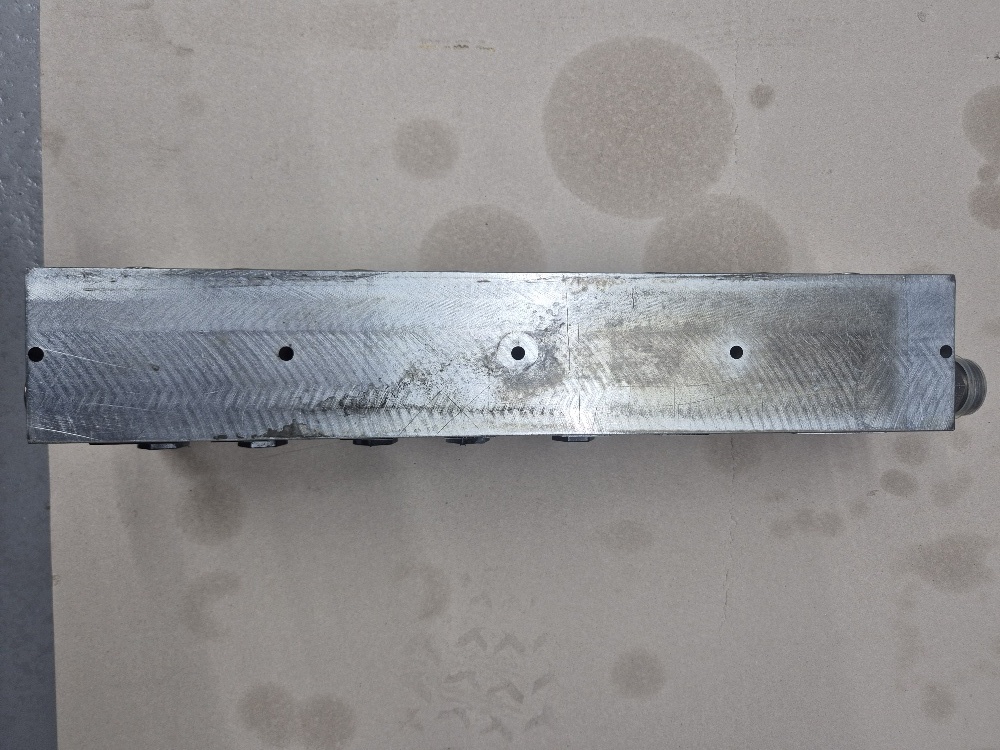 8HSR 06 C35 Manifold NG6 8-voudig Rexroth