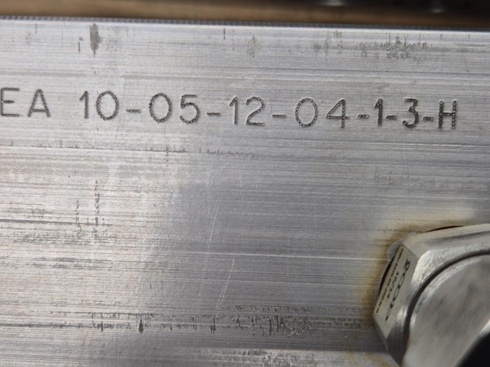 EA 10-05-12-04-1-3-H Manifold NG10 4-voudig Oleodinamica 2MP