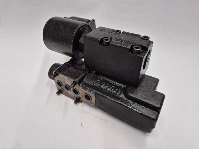 BCL regelaar E,F,J serie 45 Sauer-Danfoss Used