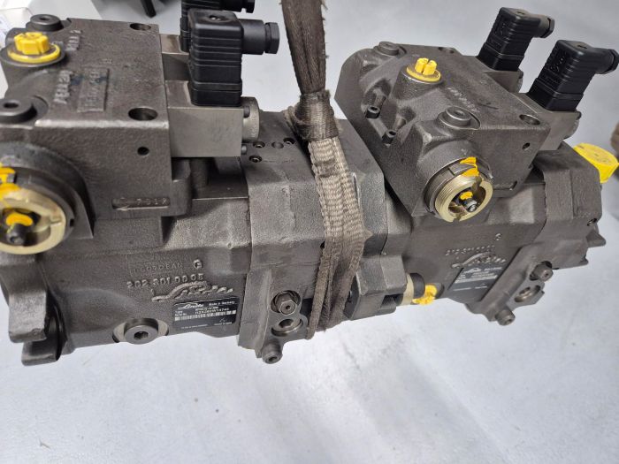 HPV55-02 OV 0000 dubbel plunjerpomp Linde