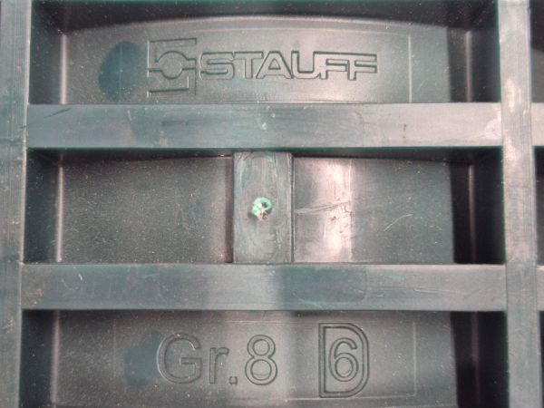 8100-PP groen set(2) beugel Heavy Series Stauff