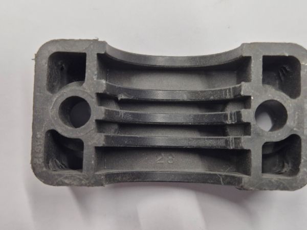 HRL-4-KP-28-PP Set beugelhelften Hydac