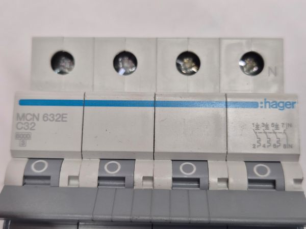 MCN 632E Installatie automaat Hager