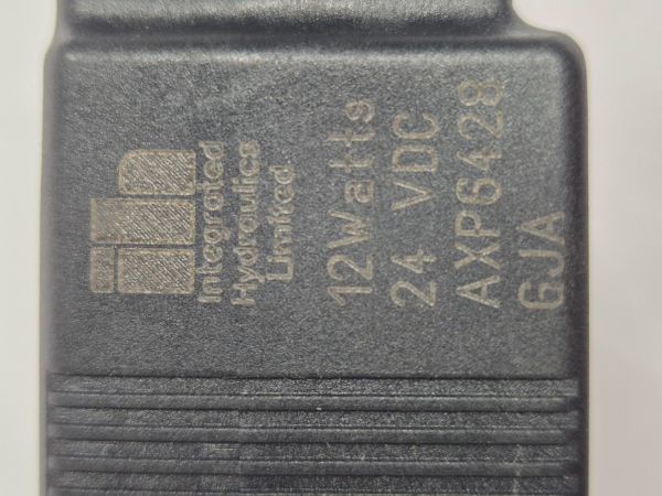 AXP6428 GJA 24Vdc 12W DIN Spoel Integrated