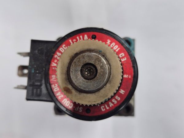 DHI-0711-10-24DC 4/3 NG6 Ventiel Atos Used