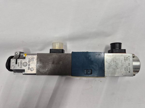4WRP6W14S-1X/G24Z4/M NG6 4/3 Proportioneel ventiel Bosch / Rexroth