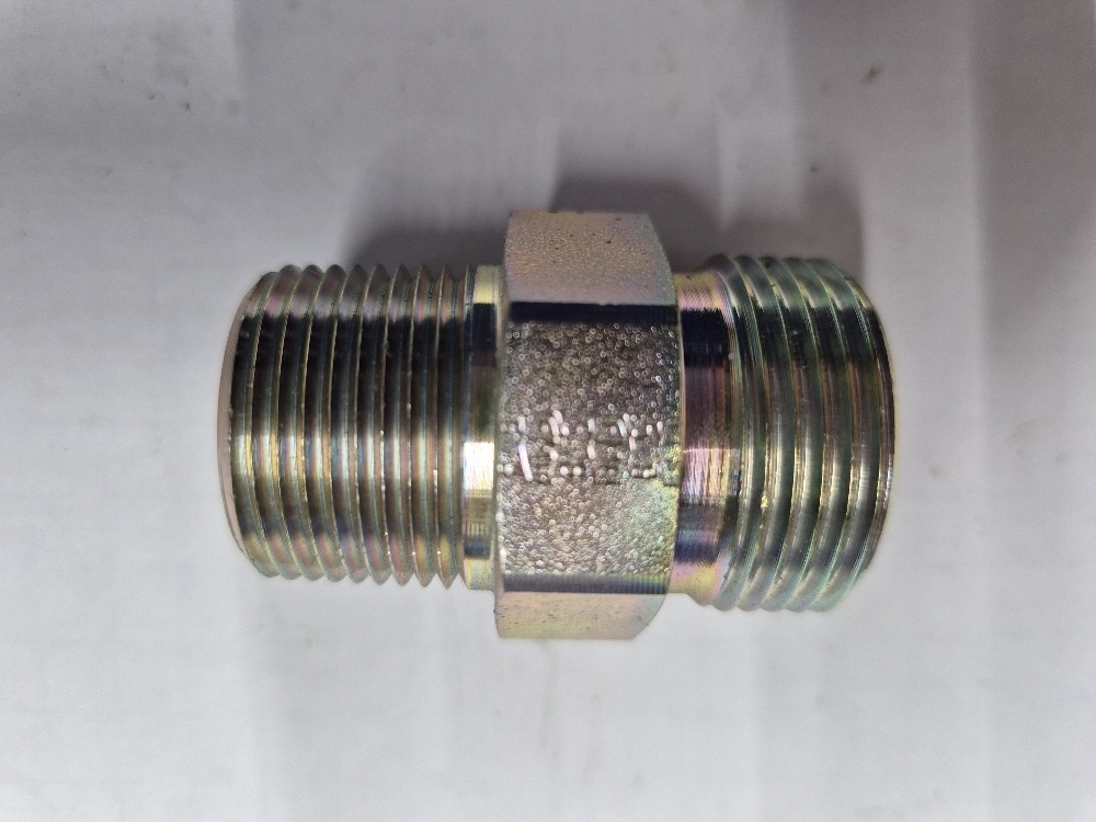 X-GE 20S 3/4 NPT Male stud connector - 20S cone end x 3/4-14 NPT male thread, body only, galvanized steel