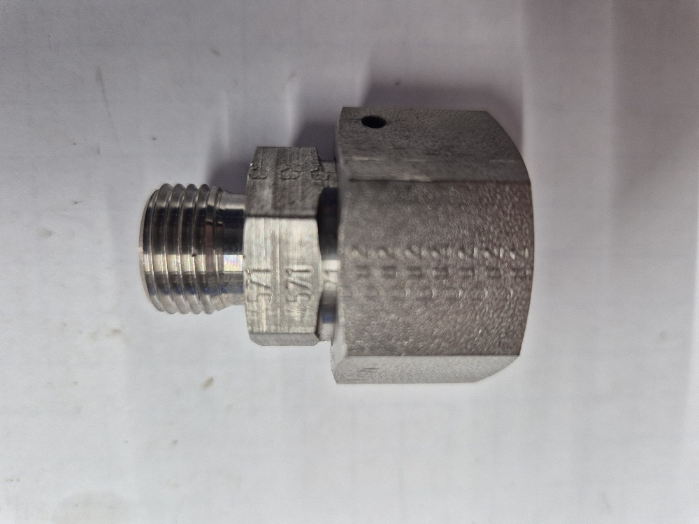RVS X-RS-O 16/8 Tube end reducer - 16S DKO swivel x 08S cone end, body only, stainless steel