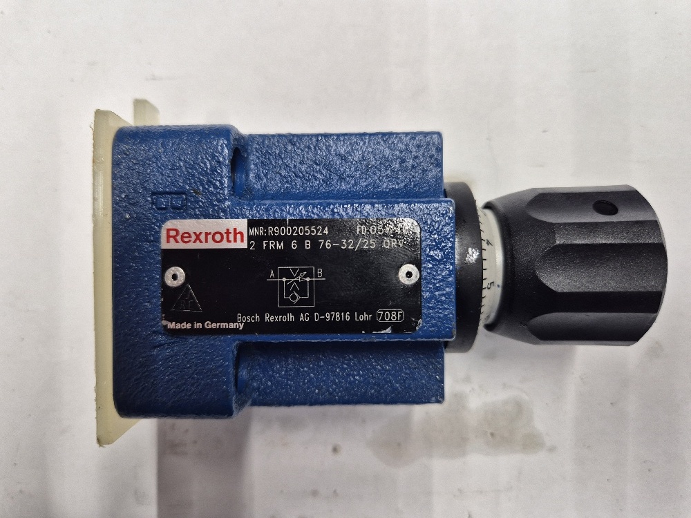 2FRM 6 B76-32/25 QRV 2-way pressure compensated flowcontrol valve Rexroth