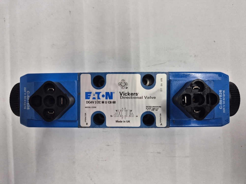 DG4V-3-2C-M-U-C6-60 Cetop03 directional control valve Vickers / Eaton