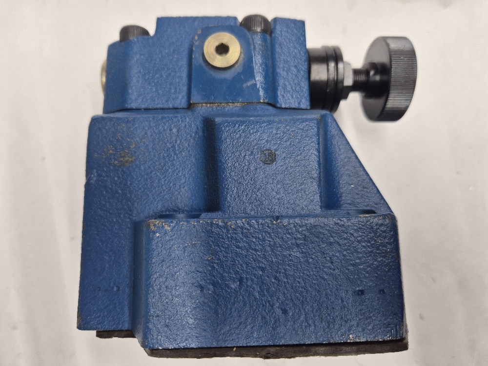 DR20-4-52/100YM/12 Pressure reducing valve Rexroth