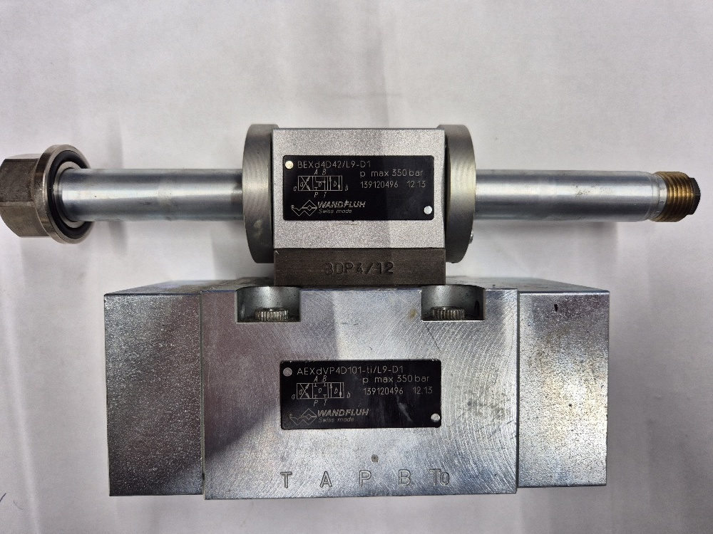 AEXdVP4D101-ti/L9-D1 4/3 NG10 Ventiel Wandfluh