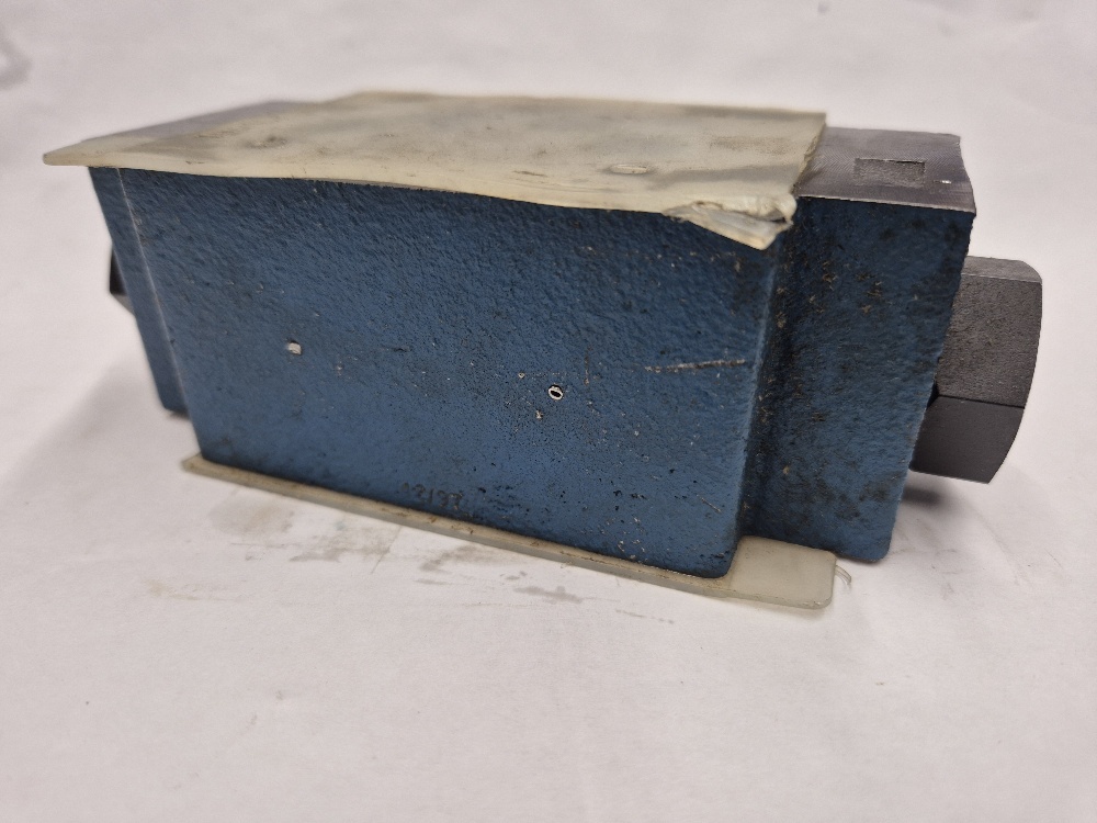 Z2S-10-1-32/V NG10 gestuurde terugslagklep in A+B Rexroth