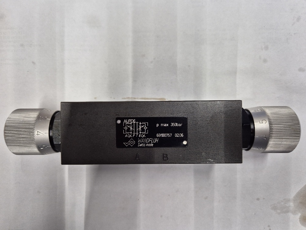 AURD6 Cetop03 throttle/check valve in A+B Wandfluh