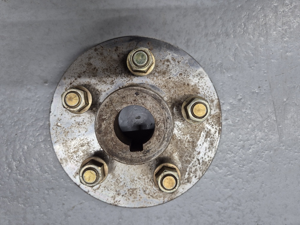 Wiel naaf Conisch 1.5/8"