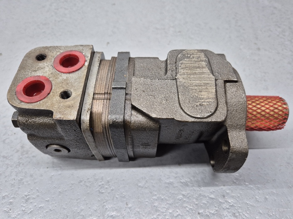 HB-04 18 59 9 D orbitmotor Bucher / Roller Stator