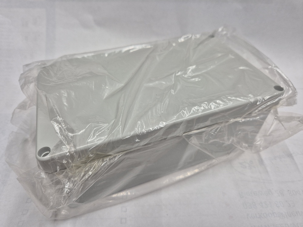 PC11 Universal housing Poly Carbonat Bernstein