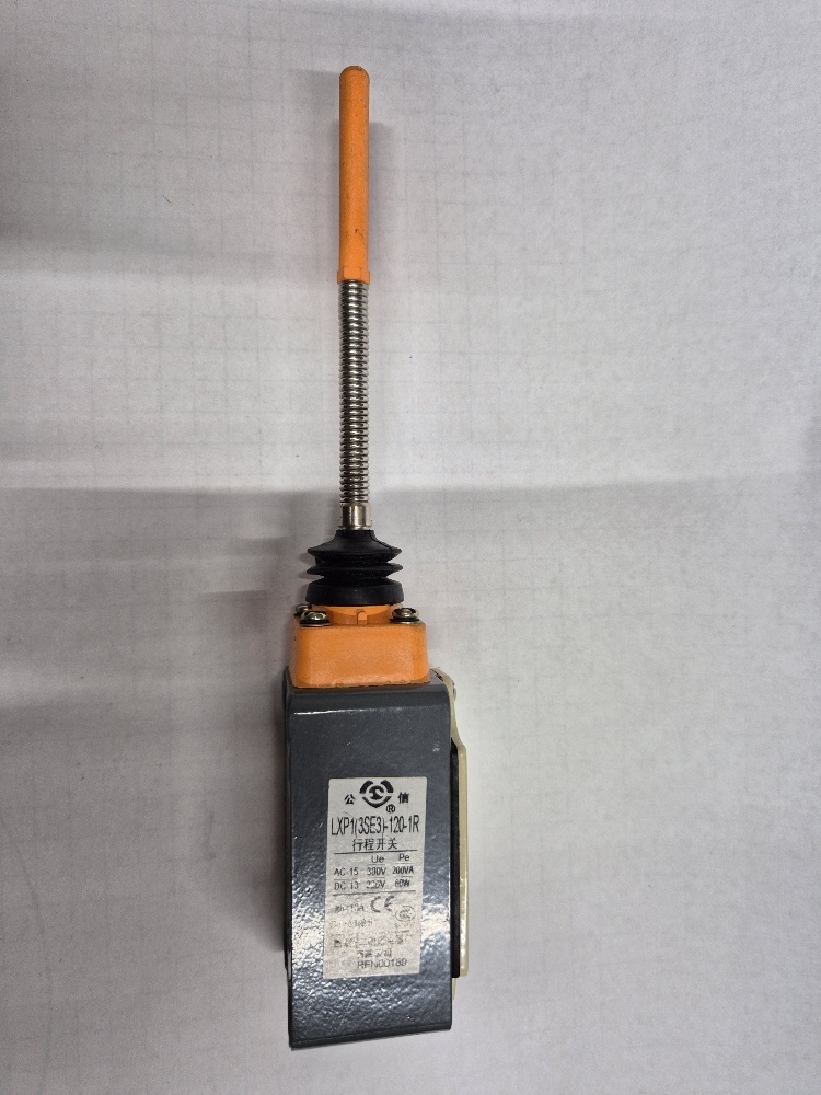 LXP1(3SE3)-120-1R switch Gong Xin
