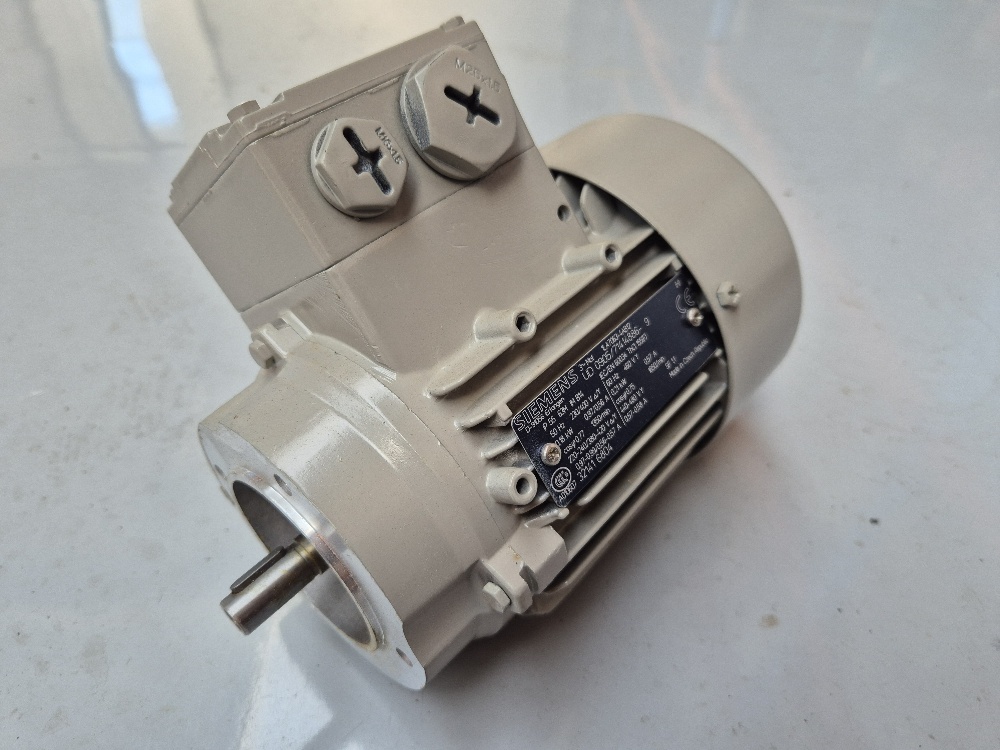 1LA7063-4AB12 Motor Siemens