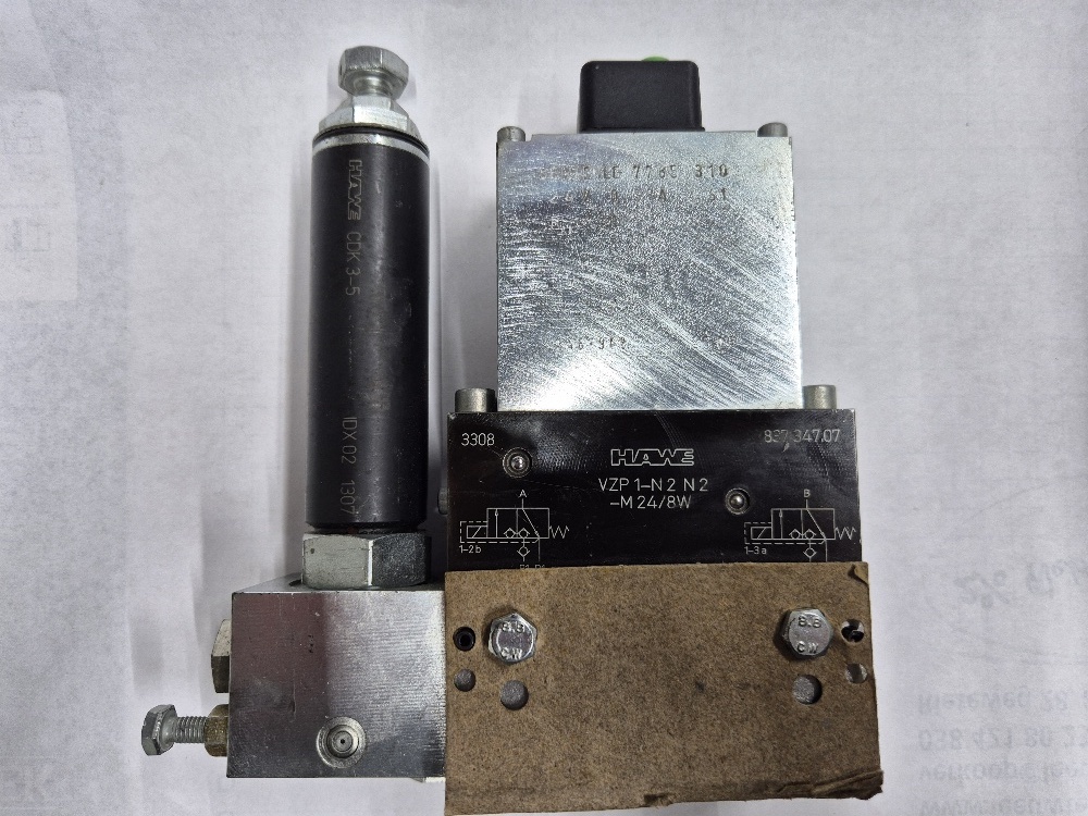 VZP 1-N2 N2-M24/8W +CDK3-5 Directional control valve + pressure relief valve Hawe
