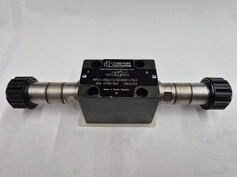 RPE3-062J15 4/2 Cetop03 Valve Argo-Hytos