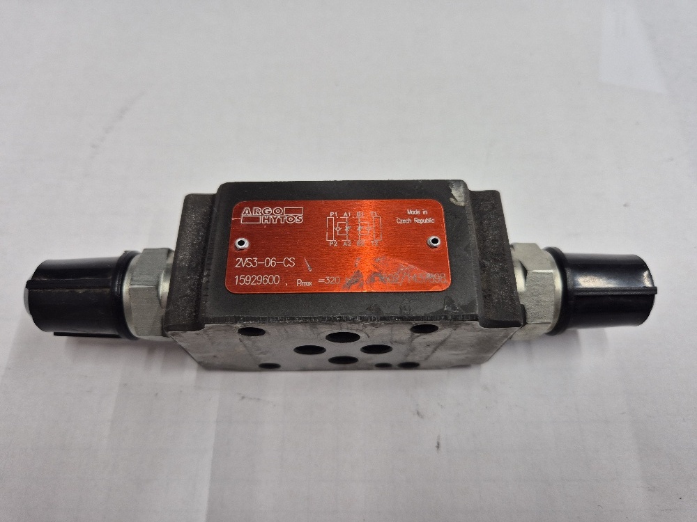 2VS3-06-CS Cetop03 Throttle/checkvalve in A+B Sandwich Argo-Hytos Used