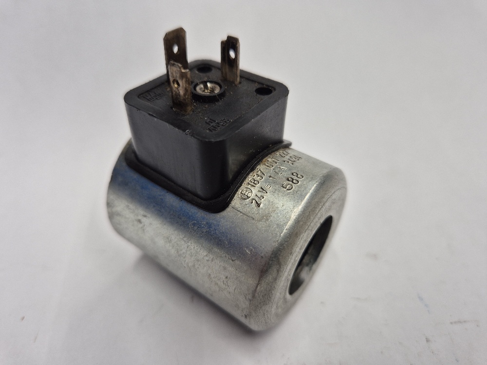 1.837.001.227 Coil 24Vdc Bosch Used