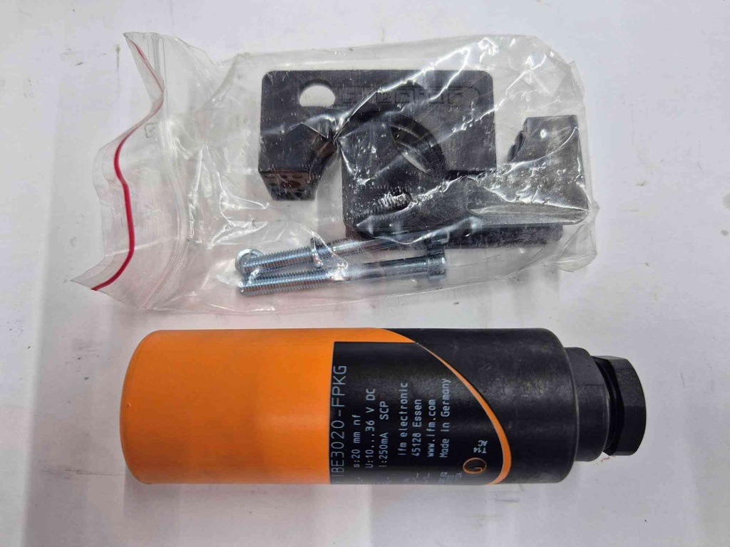 IB5063 Inductieve sensor IFM