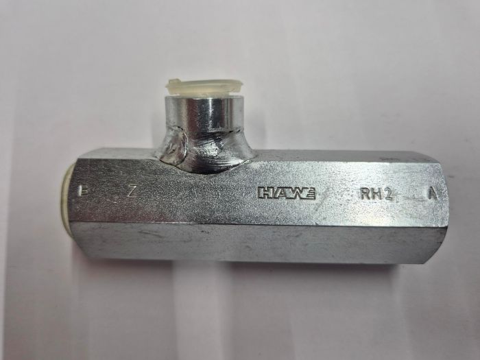 RH 2 pilot to open checkvalve Hawe