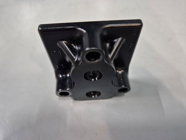TC-00-00-00-AL-F-A  Eindplaat Rexroth