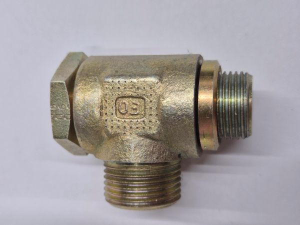 X-SWV 12 SR 3/8" Banjo Elbow Coupling EO