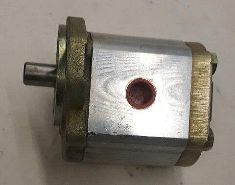 [500096] W9A1-23-R-3-B-03-N-N gearpmp John S Barnes