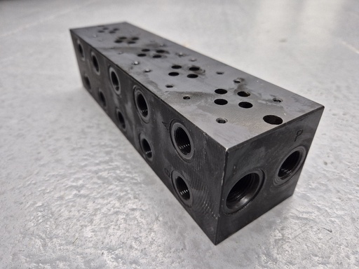 [500377] EZ135002/5 Manifold NG6 5-voudig Eurofluid