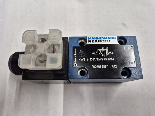 [500638] 4WE 6 D61/EW230N9K4 4/2 Cetop03 valve Rexroth