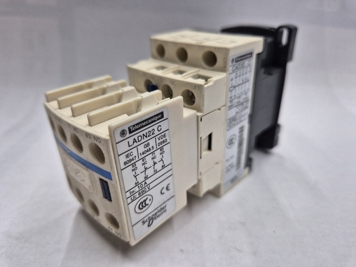 [500825] CAD32...C + LADN22 C Relais + hulpcontact Telemecanique