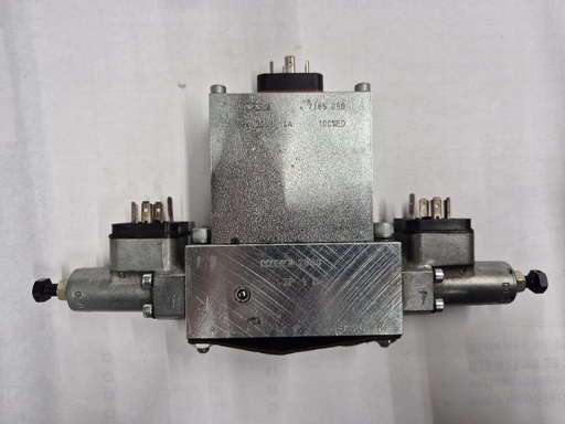 [500875] VZP 1 D-45-G24 Directional control valve + 2x DG33 Pressure switch Hawe